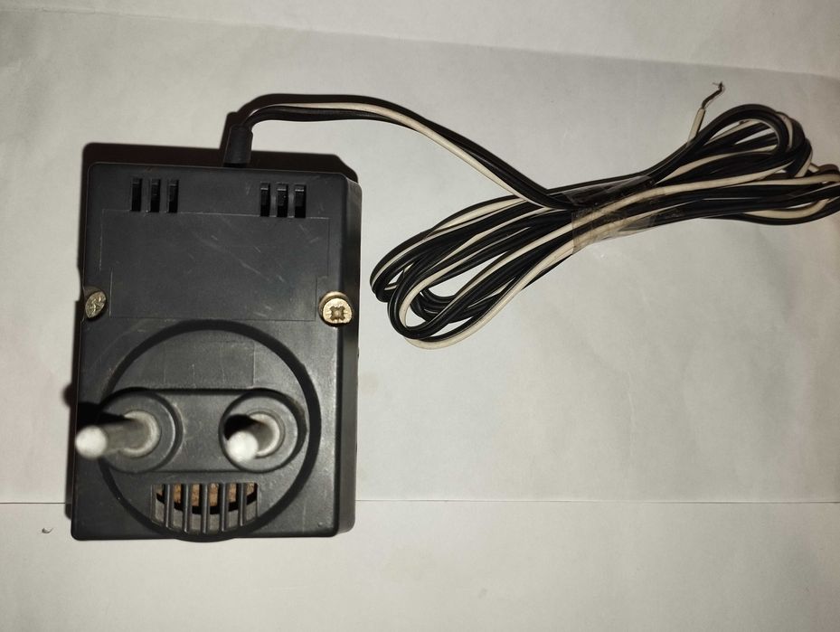 Трансформаторный блок питания 220 / 14 в