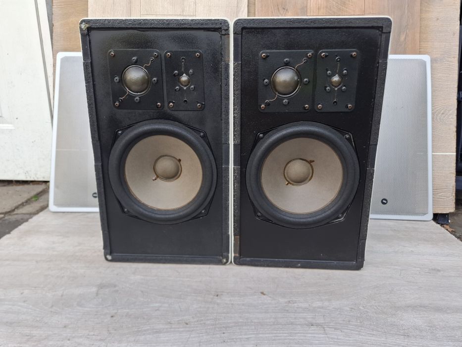 Kolumny Braun L-830