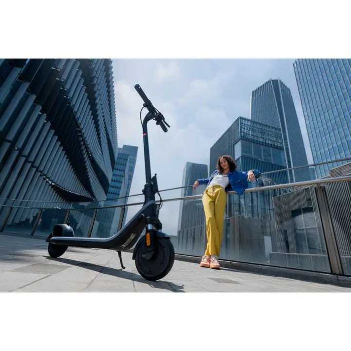 Електросамокат - Segway Ninebot E2 E II Black