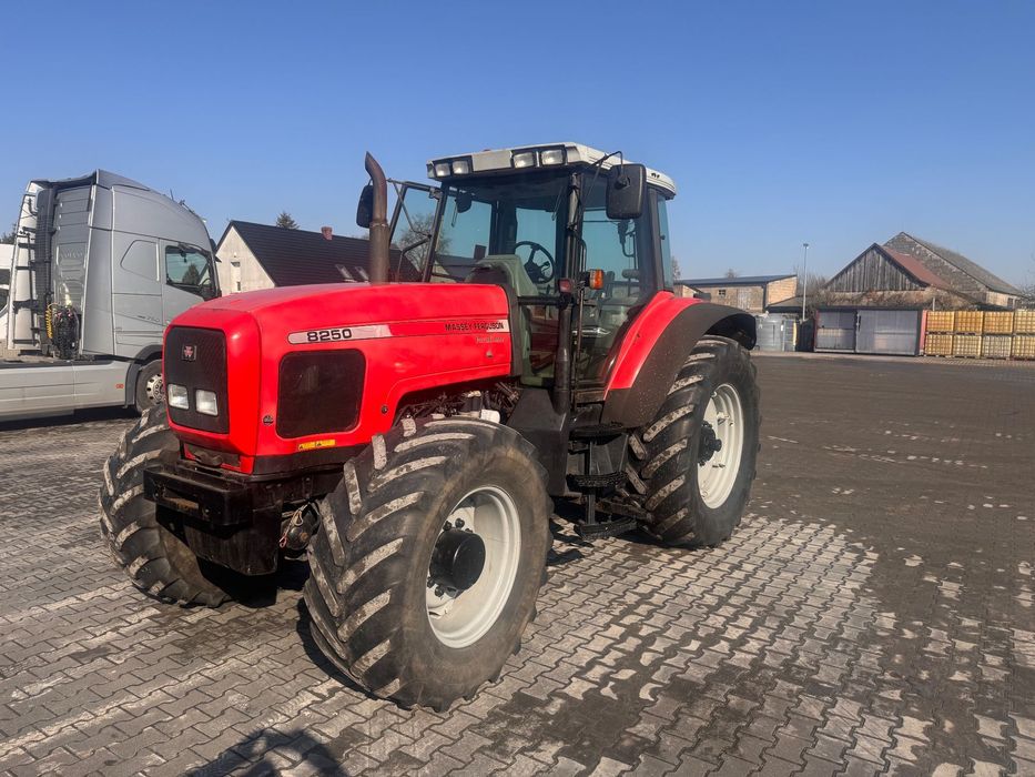 Massey Ferguson 8250 PowerControl  Massey Ferguson 8250 Klima Full Serwis Oryginał