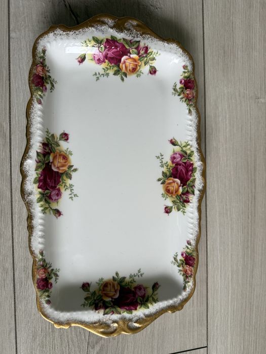 Royal Albert ozdobna patera na ciasto