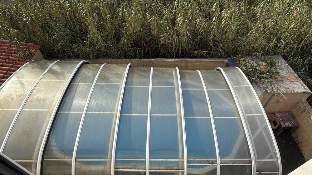 Piscina e Cobertura Telescópica completa