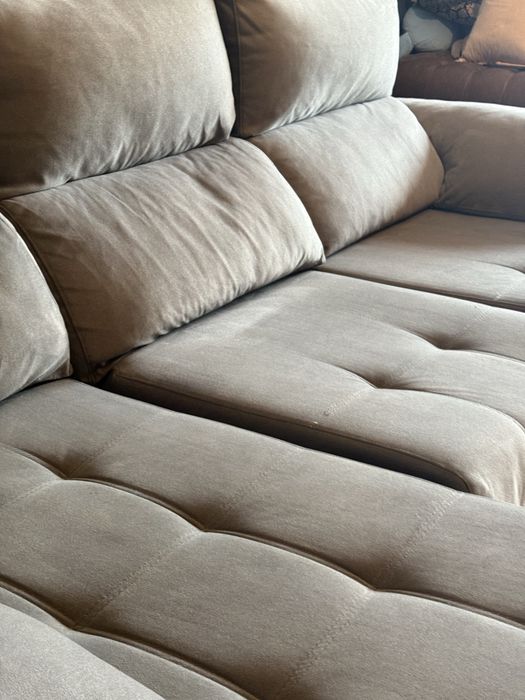 Sofa com Chaise Longue