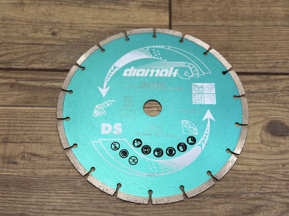 Tarcza diamentowa Makita D-61145 – 230 mm