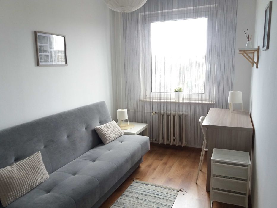 Pokój blisko spodka !!!