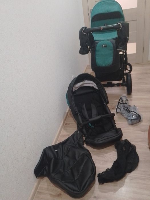 Продам Коляску 2в1