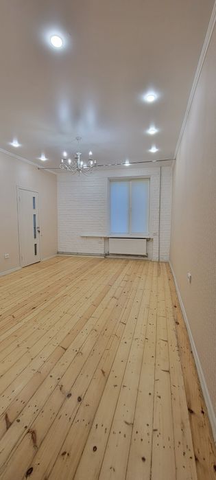 Продаётся просторная 3-ком квартира по ул.Медицинская.   D.E.