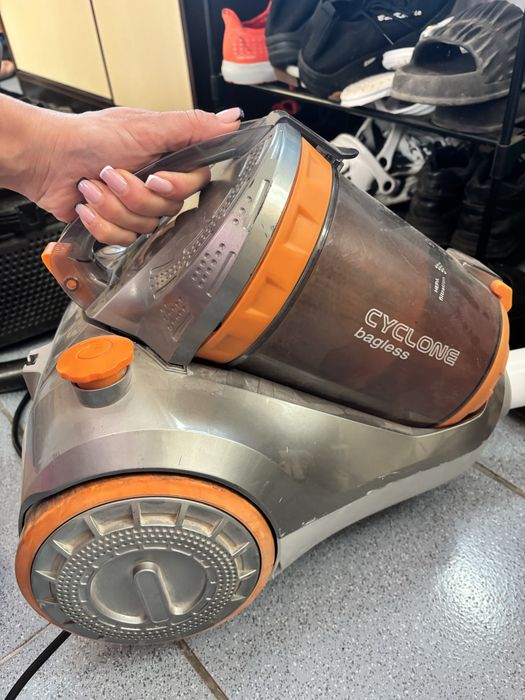 Пылесос Gorenje 1200 грн