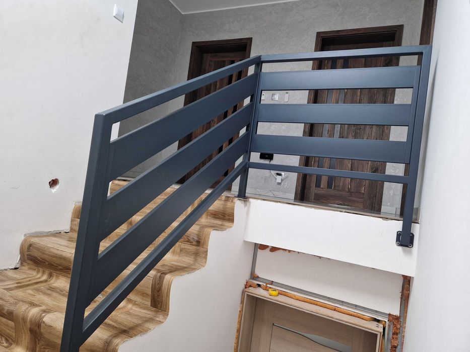 Balustrada, barierka schodowa