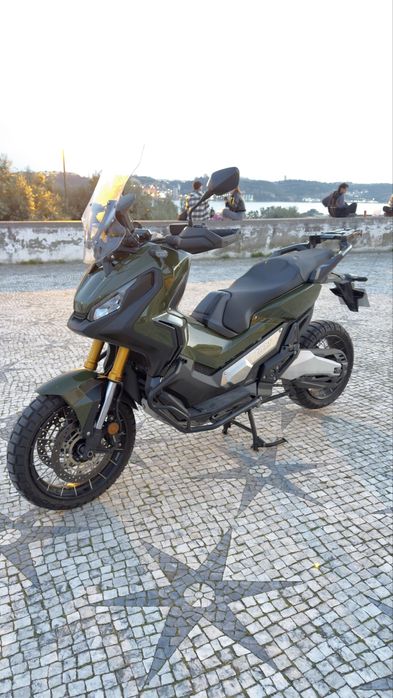 Honda XADV 750 OliveBlack
