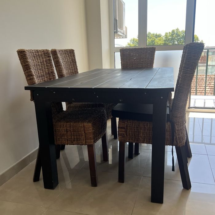Mesa Jantar Madeira Peruana + 6 Cadeiras de Verga