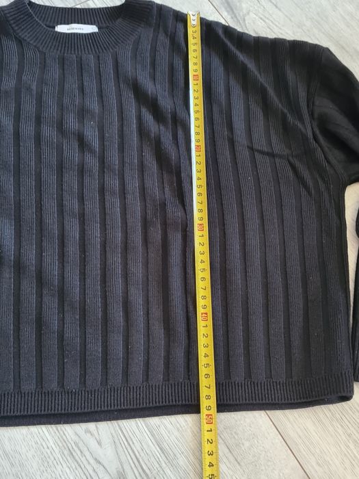 Sweterek oversize Reserved S