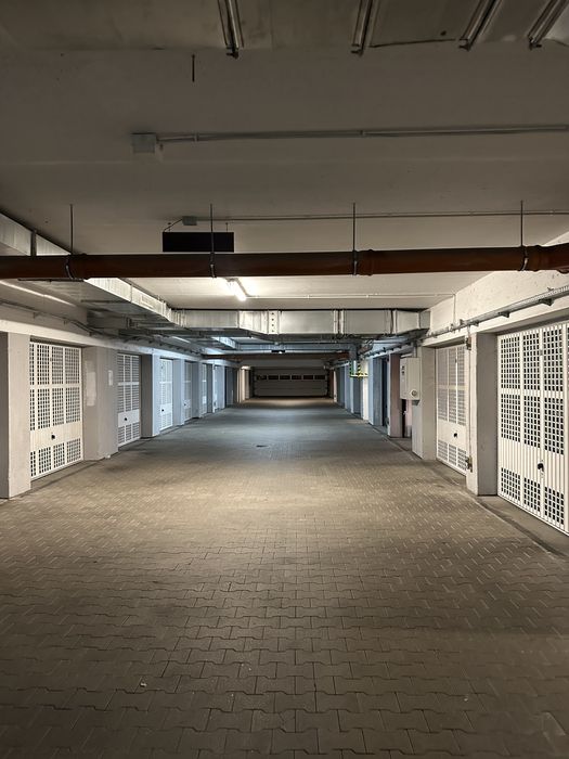 Garaż 30m2 dwustanowiskowy