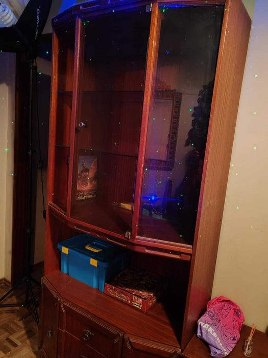 Dou móvel de entrada a quem vier buscar