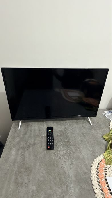 Vende-se Tv TCL 32 polegadas
