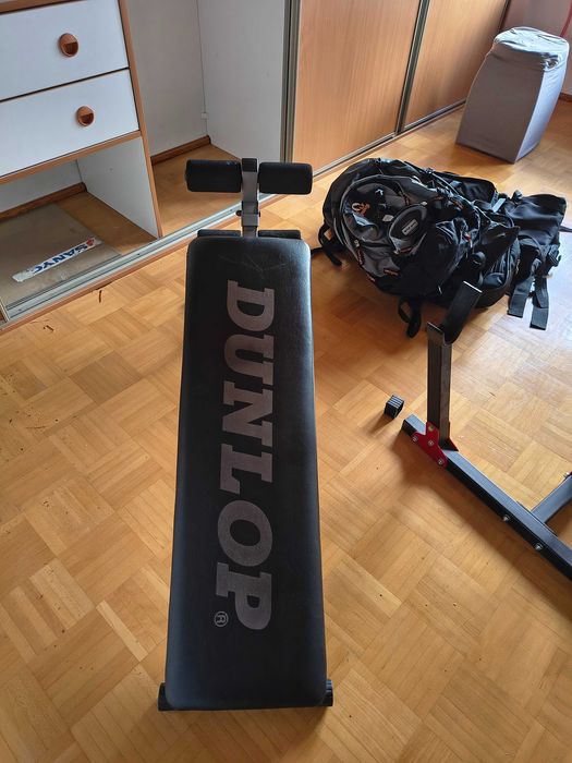 Ławeczka do brzuszków