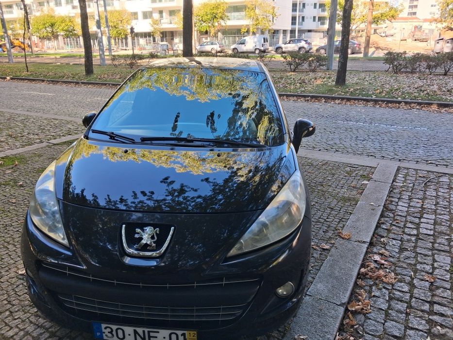 Peugeot 207 1.360 a gasolina