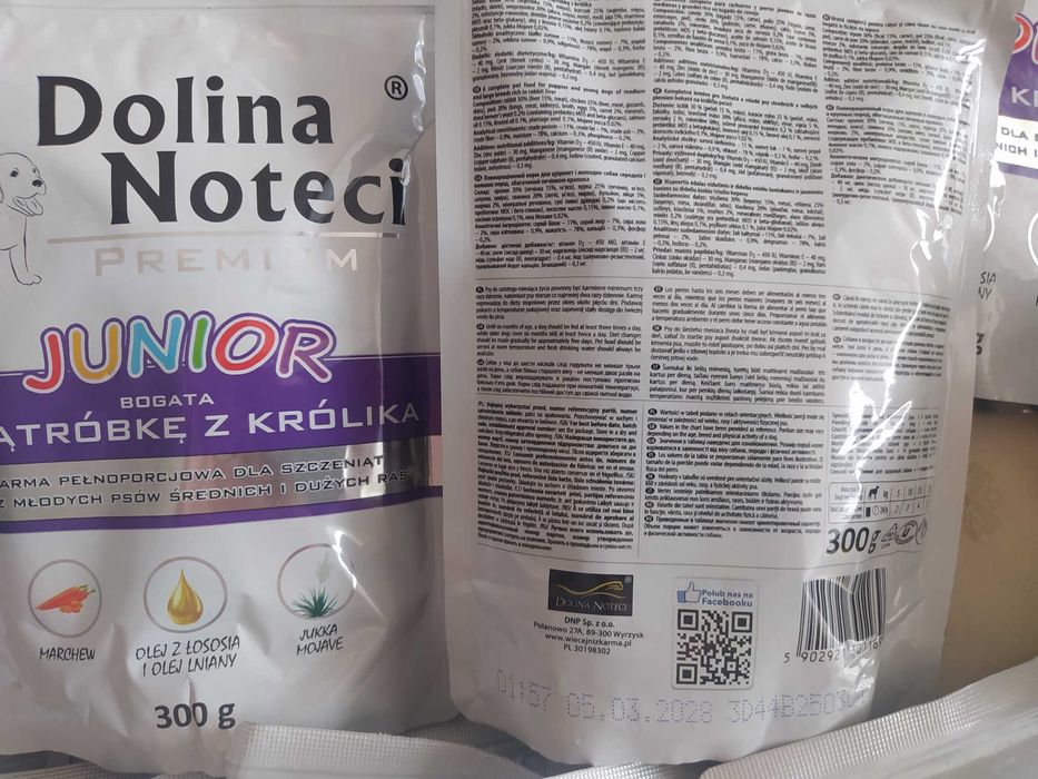 Karma w saszetkach  Dolina Noteci dla  szczeniąt i młodych psów