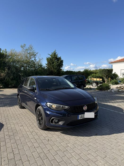 Motorista para carro TVDE Fiat Street