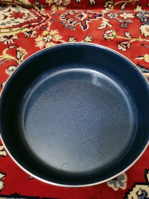 Сковорода пательня емальована