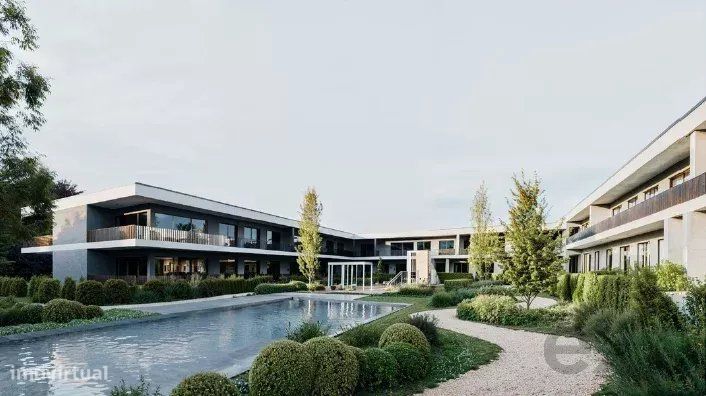 Apartamento T2 com Logradouro Privativo e Piscina