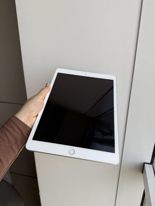 Ipad 8 128Гб сірий