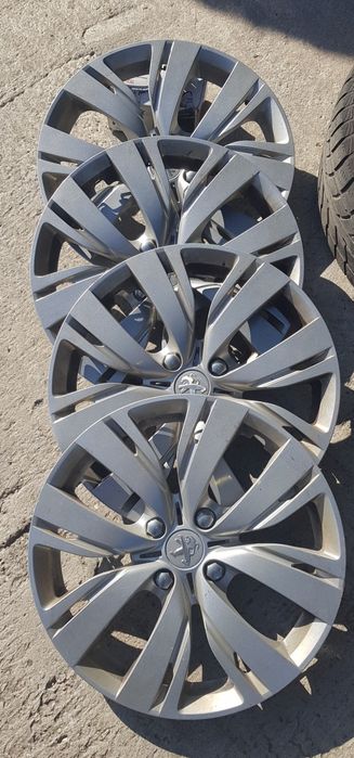 Opony zimowe z felgami do 185/65/R15