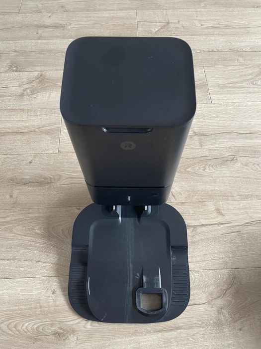 iRobot Roomba i7+