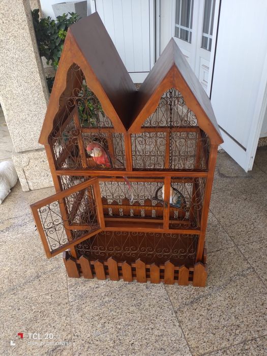 Gaiola Vintage Em Madeira – 120€