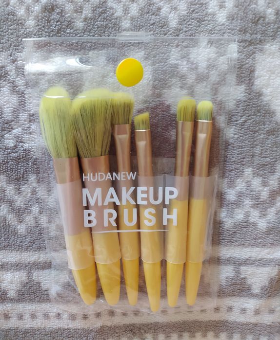 Набір пензлів для макіяжу