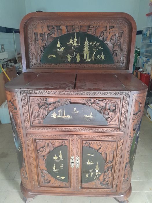Bar estilo chinês