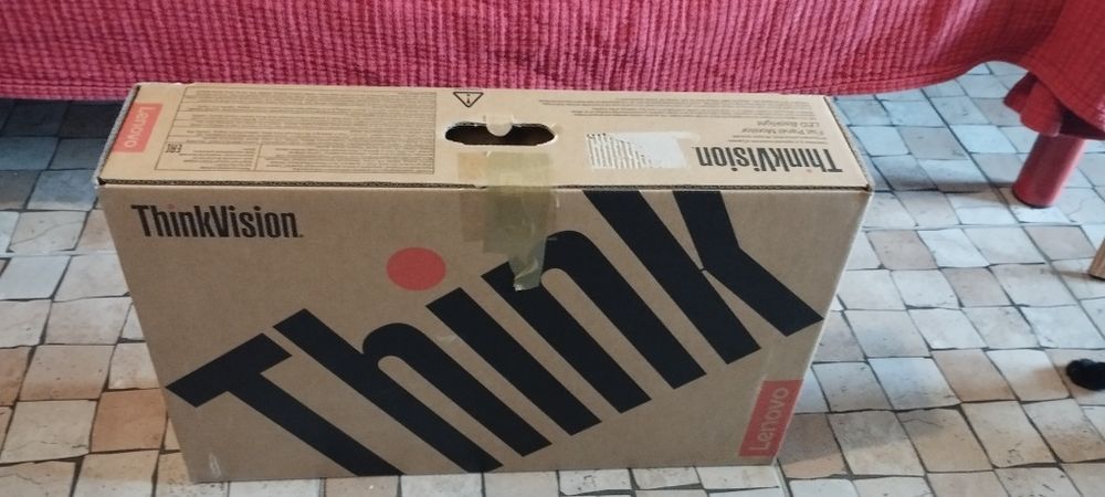 ThinkVision E22-30 21,5 polegadas novo, embalado na caixa original