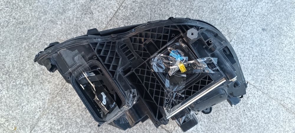 Farol Mercedes w212 Led Ils