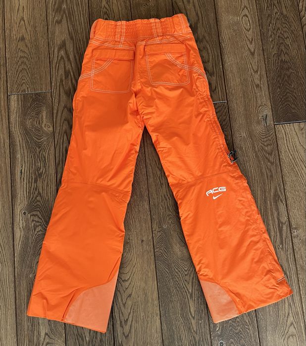 Komplet do jazdy ma nartach Nike ACG
