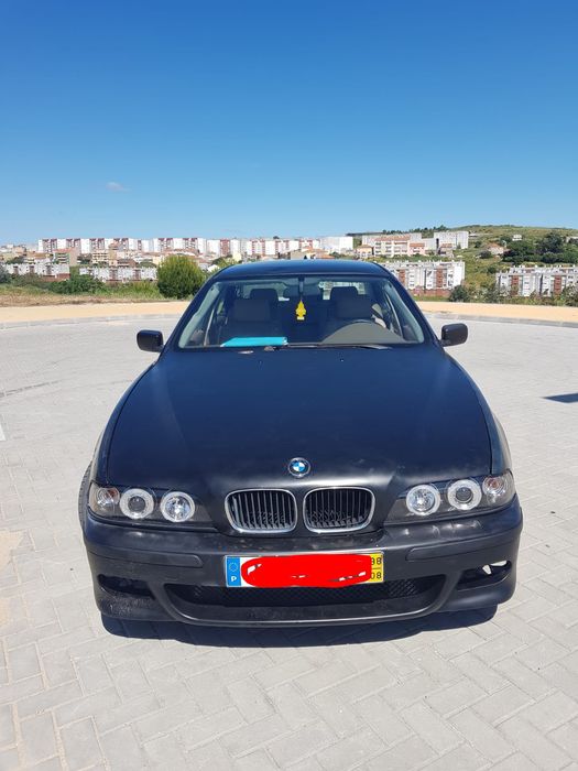 Troca ou Venda  BMW E39 523i
