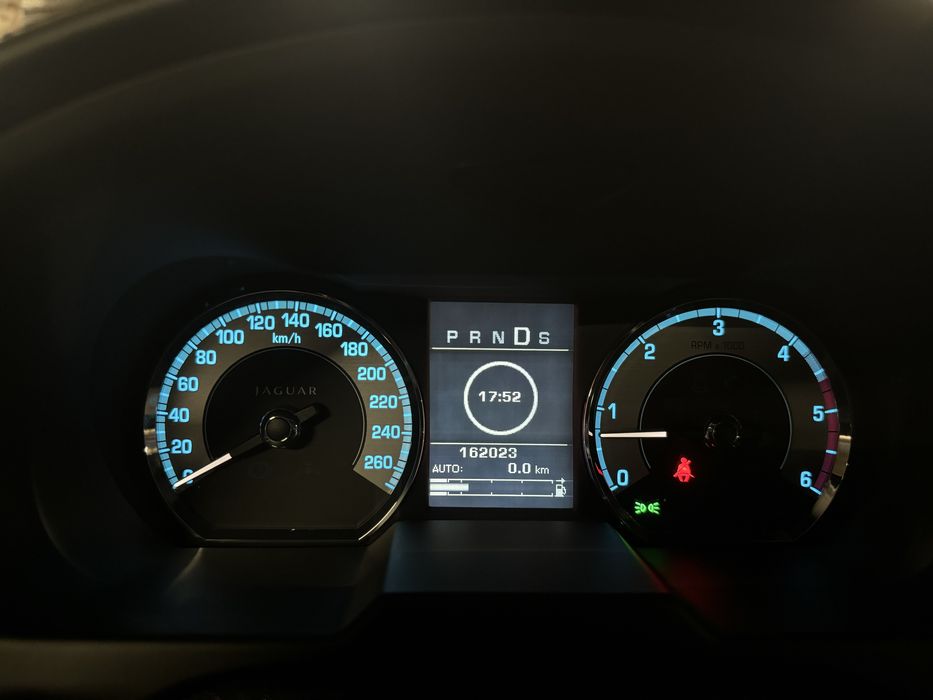 Jaguar XF 3.0 V6 Diesel S Portfolio Nacional 275 cv 173.000KM