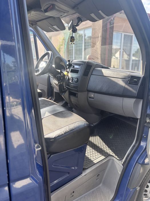 Mersedes sprinter 319
