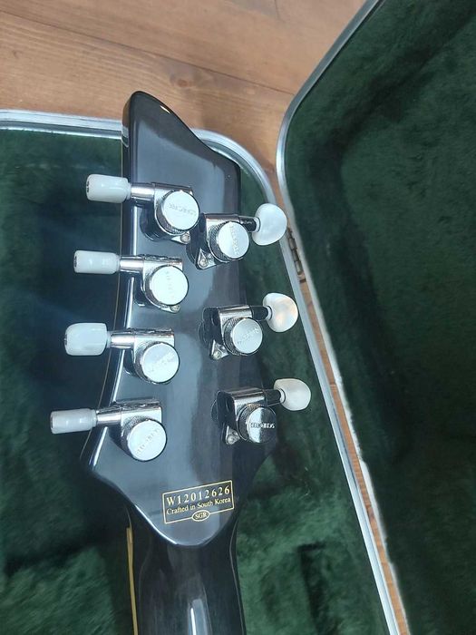 Guitarra Schecter C-7 Custom