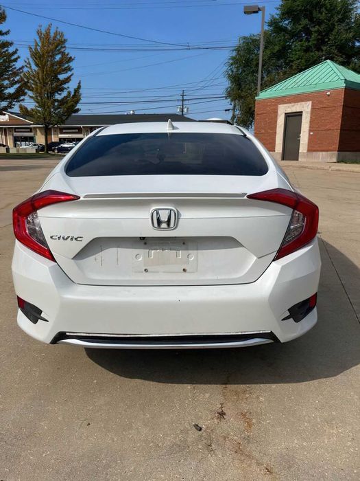 Honda Civic EX-L      2019