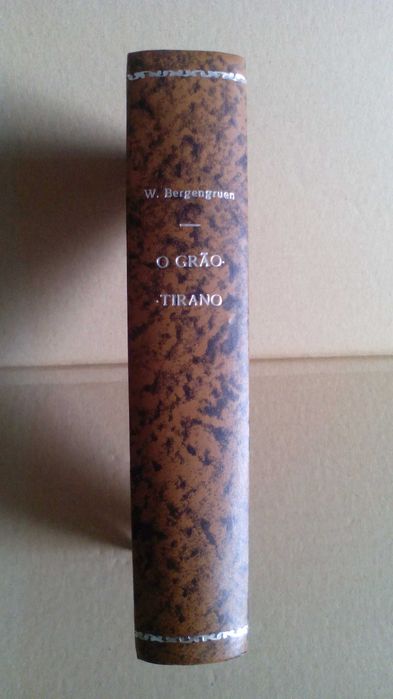 O Grão-Tirano, de Werner Bergengruen