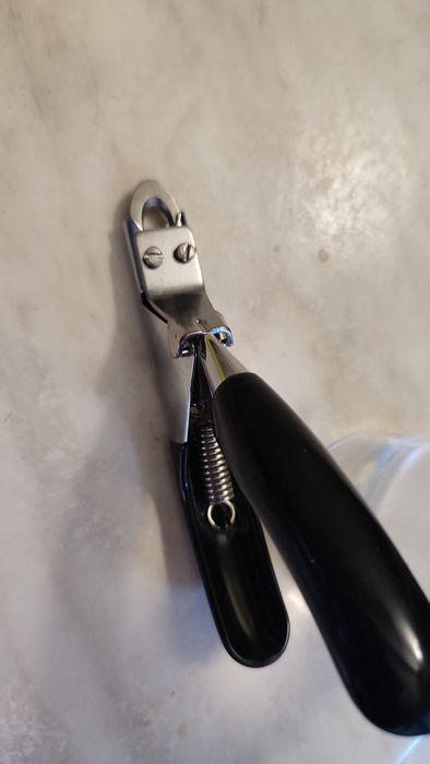 Когтерезка гильотина Trixie для собак