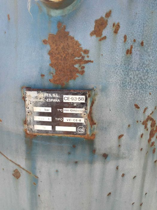 Depósito de ar usado