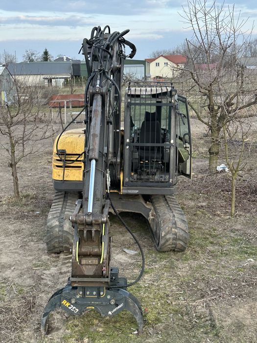 Wycinka na skarpach rowach melioracyjnych poboczach dróg mulczer