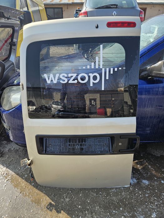 Doblo Combo drzwi tylne tył lewe skrzydełka szyba