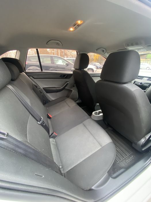 Skoda Rapid 2015 року