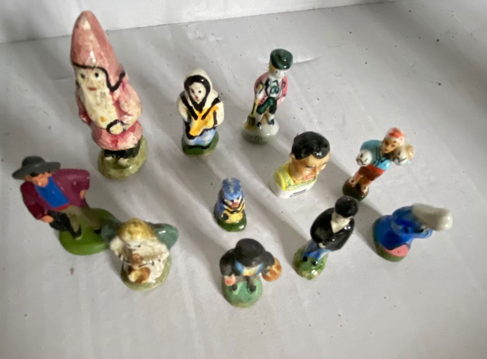 Figuras miniaturas colecionáveis