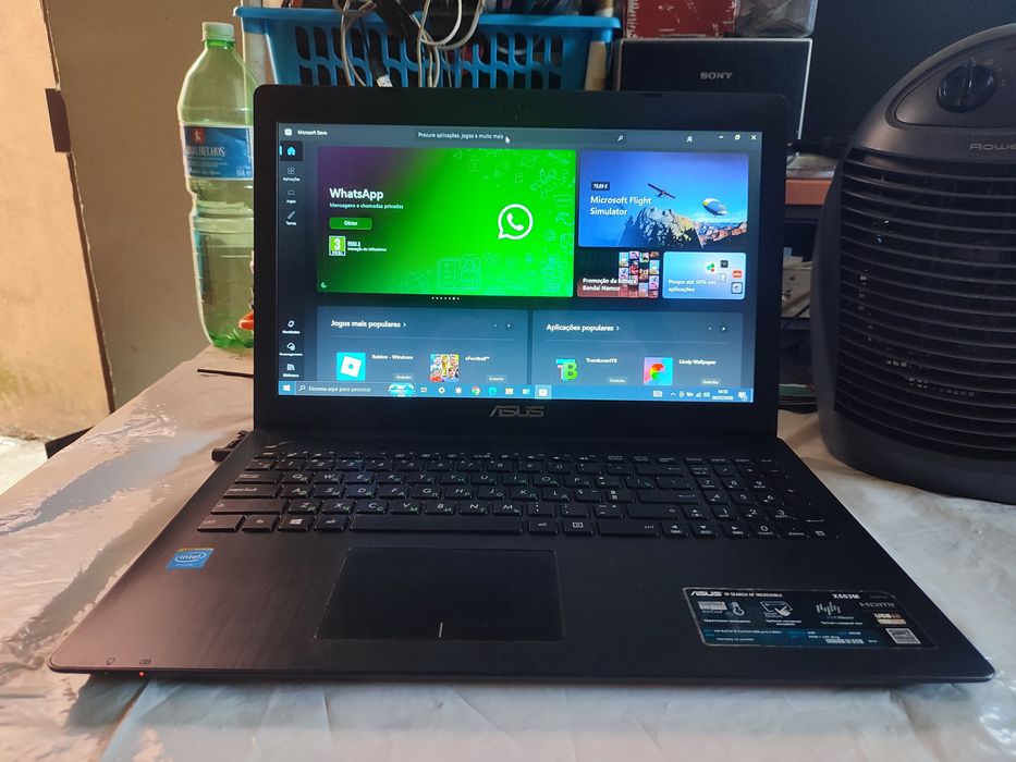 ASUS X553M Séries