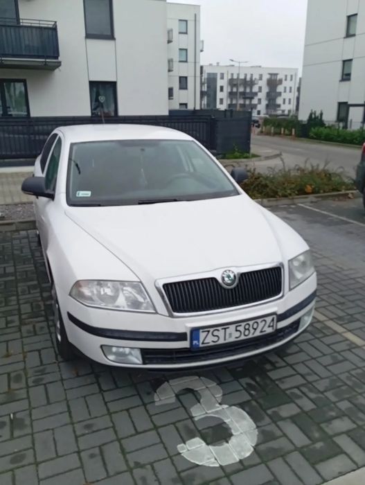 Skoda Octavia 100% sprawne auto, tylko jeździć. Ekonomiczne i nie zawodne.