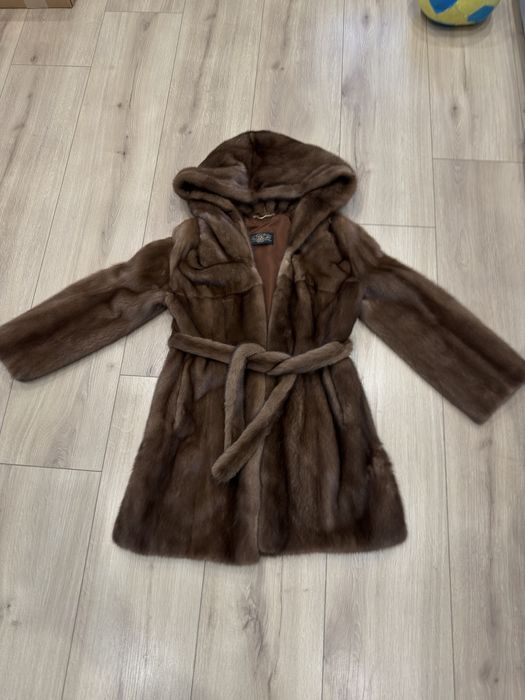 шуба  з натуральної норки