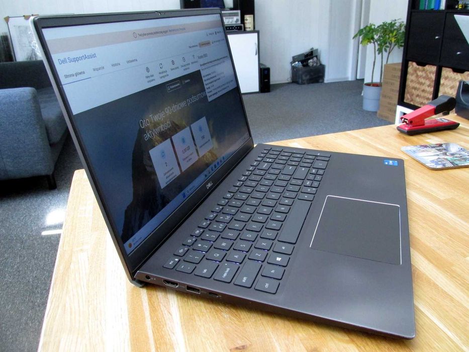 Dell Vostro 5502 15" i5 16GB 256GB laptop notebook (89)